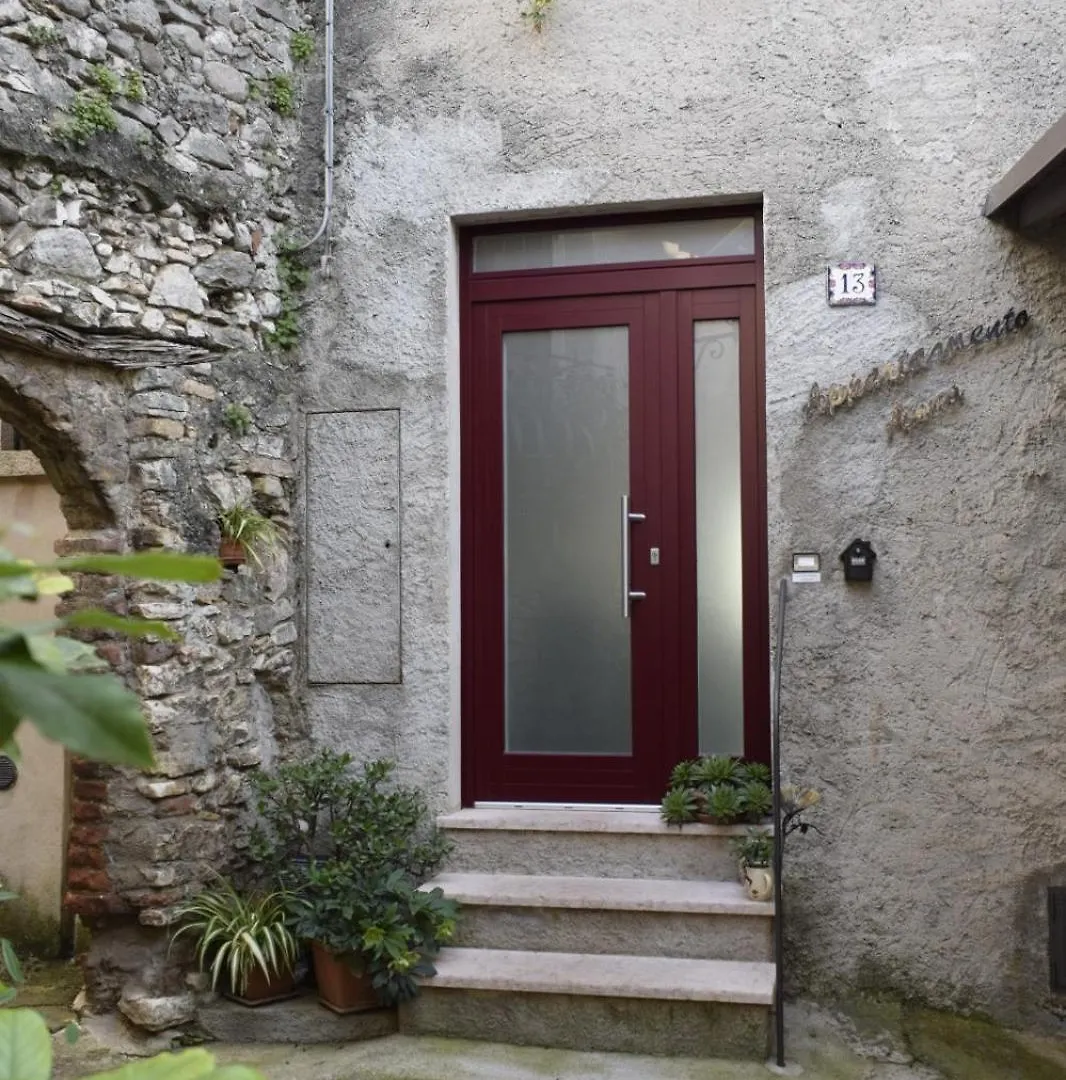 Ferienhaus Appartamento Anna Brenzone sul Garda Italien