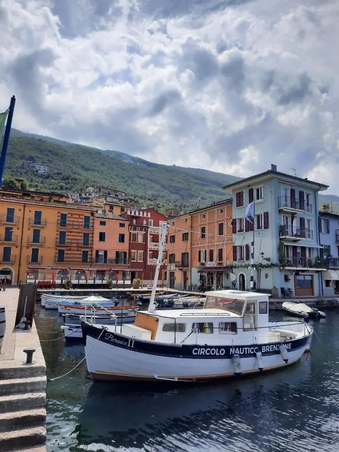 Appartamento Anna Brenzone sul Garda Holiday home