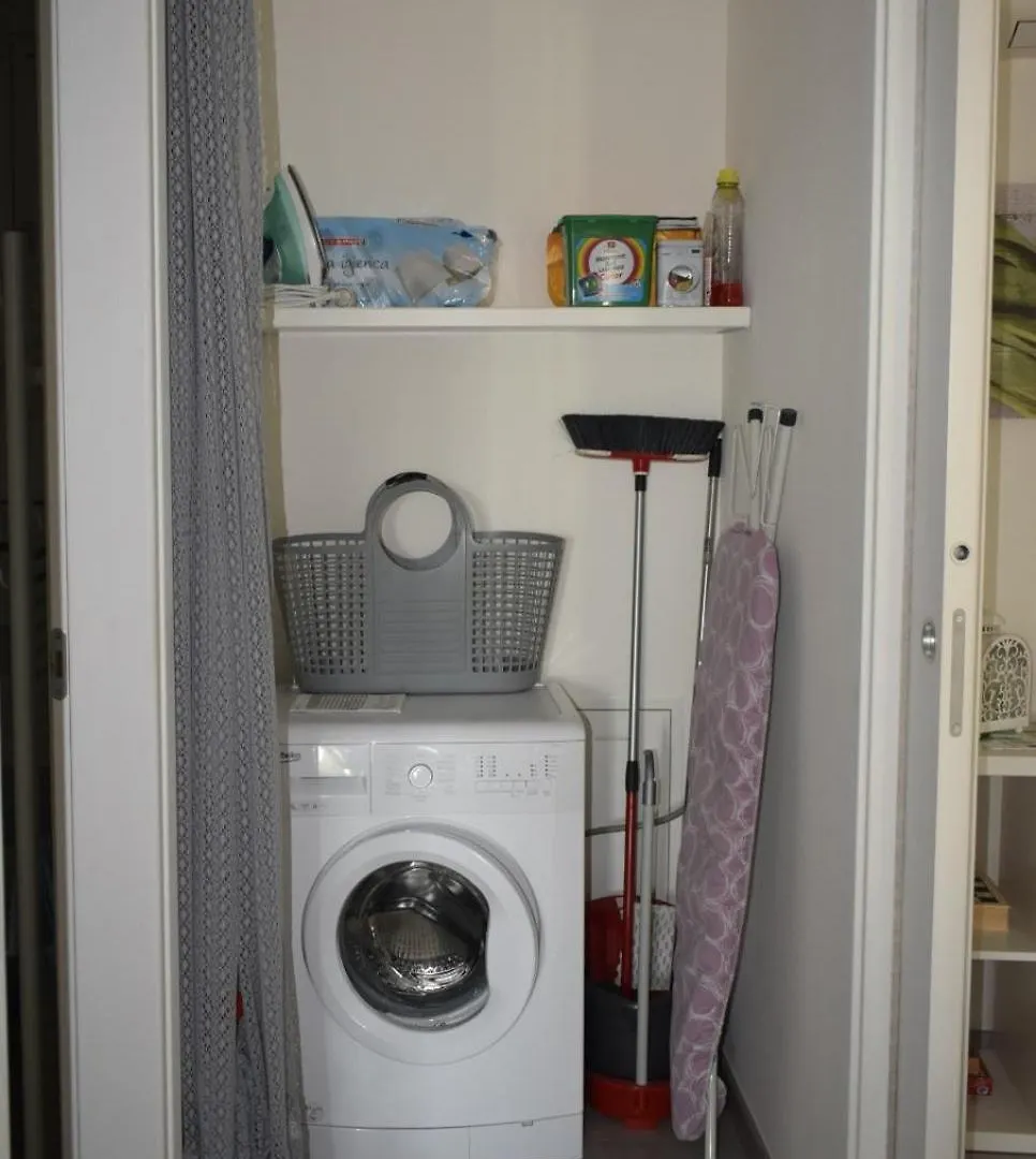 Appartamento Anna Brenzone sul Garda 0*,  Italy