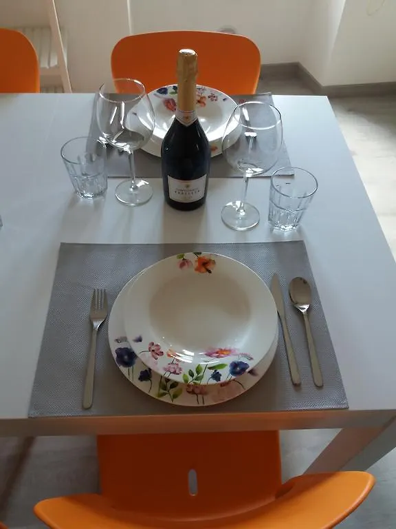 Holiday home Appartamento Anna Brenzone sul Garda Italy