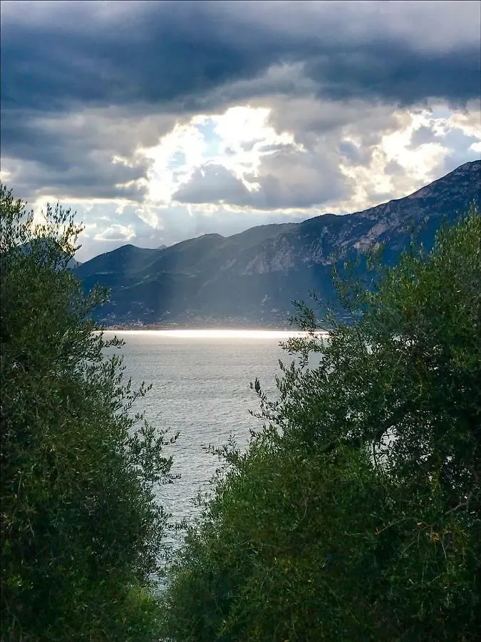 Holiday home Appartamento Anna Brenzone sul Garda